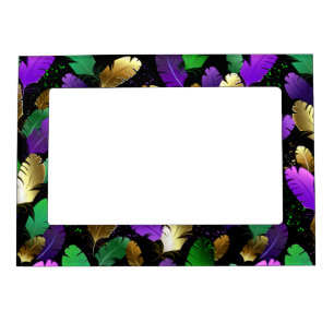 Seamless Pattern with Mardi Gras feathers Magnetic Frame