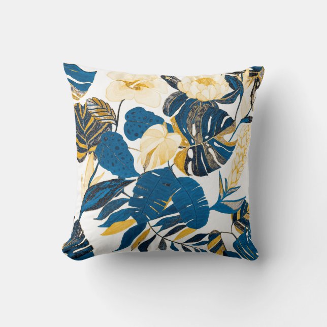 Seamless pattern with tropical leaves and flowers throw pillow (Front)