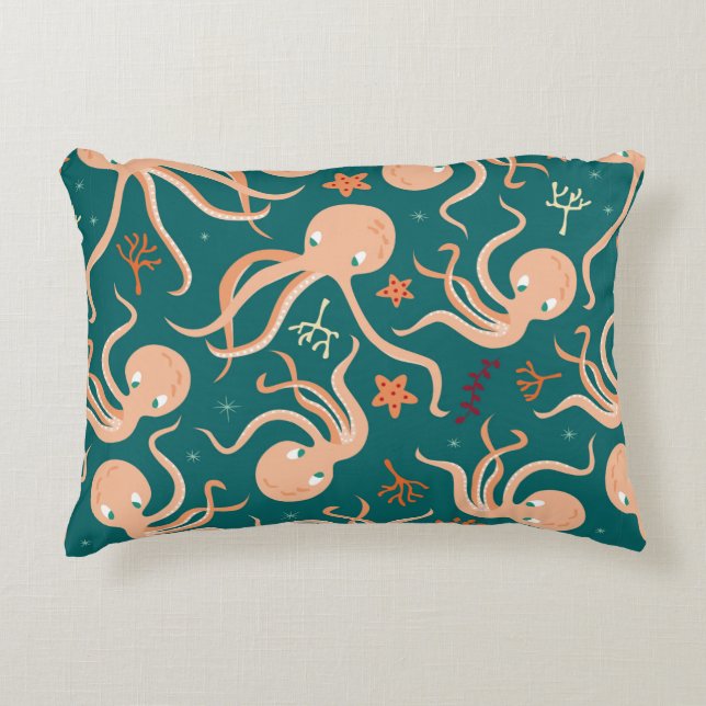 Seamless pattern with underwater ocean animals, cu accent pillow (Front)