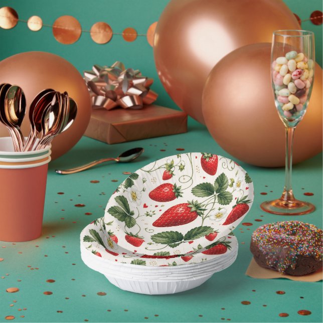 Seamless Strawberry Botanical Pattern Vintage Paper Bowls (Multi)