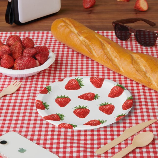 Seamless Strawberry Pattern Cute Red Fruit  Paper Plates (Picnic)