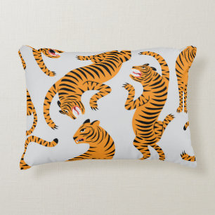 Seamless tiger pattern, wildlife theme. accent pillow