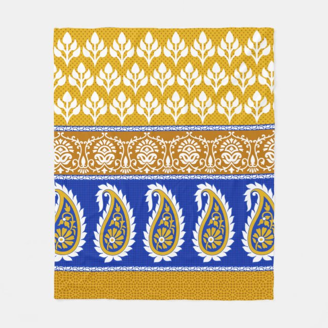 Seamless traditional indian paisley border fleece blanket (Front)