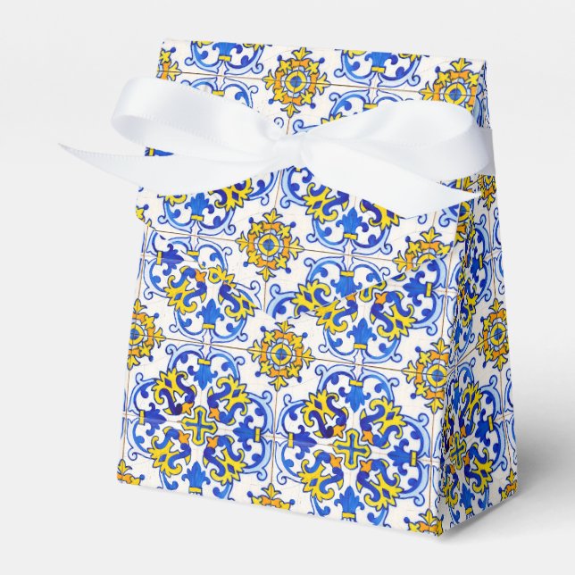 Seamless Traditional Portuguese Azulejo Pattern Favor Boxes (Front Side)