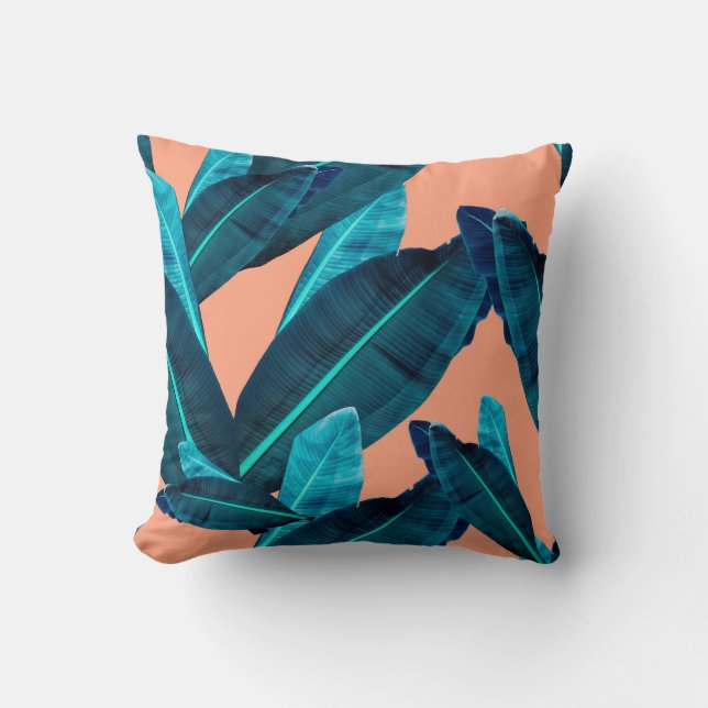 Seamless tropical flower, plant and leaf pattern b throw pillow (Front)