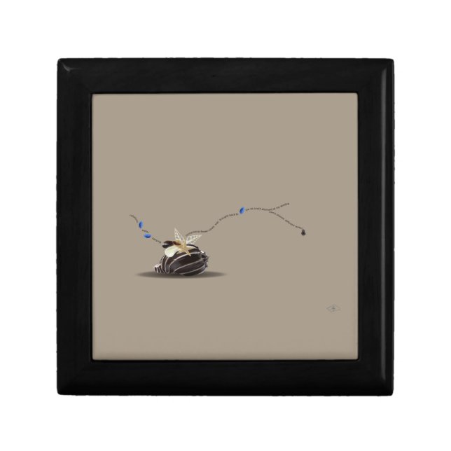 Seashell animals elegant poem beige keepsake gift box (Front)