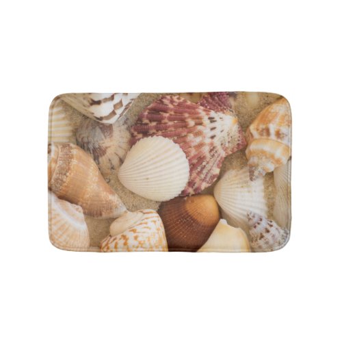 Seashell Arrangement Bathroom Mat