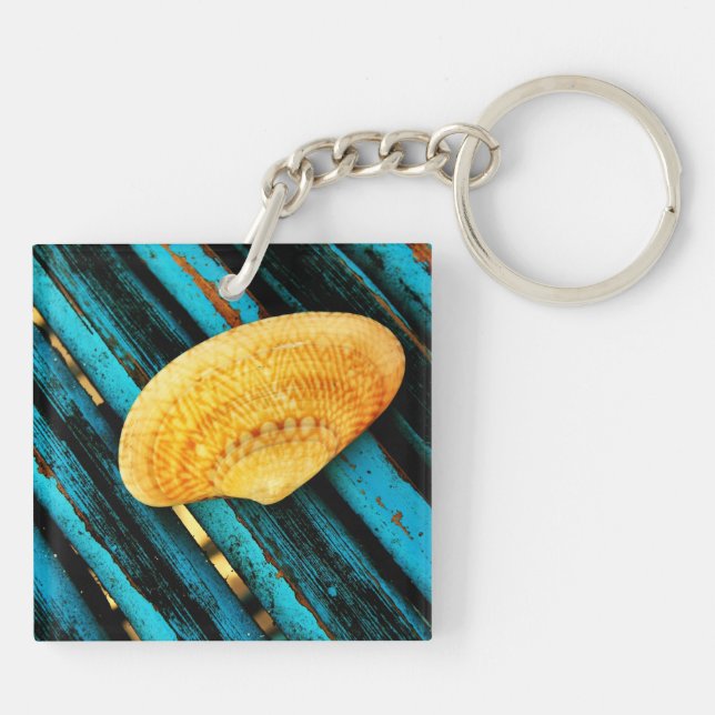seashell keychain (Back)