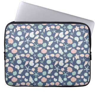 seashells pattern laptop sleeve