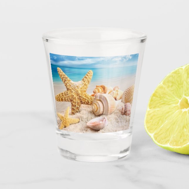 Seashells shot glass (Front)