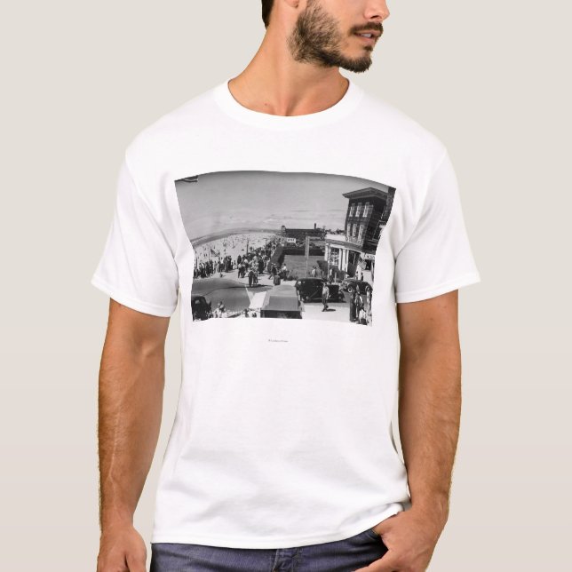Seaside, Oregon North Prominade View Photograph T-Shirt (Front)