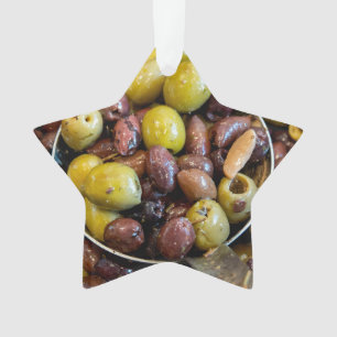 Seasoned black and green olives ornament