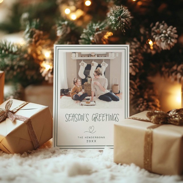 Season's Greetings Minimalist Christmas Card Gold (Creator Uploaded)