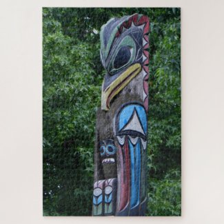 Seattle Bird Topped Totem Pole Jigsaw Puzzle