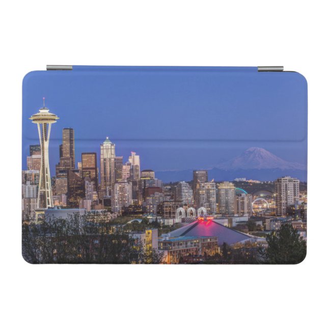 Seattle, Downtown and Mt. Rainier at Twilight iPad Mini Cover (Horizontal)