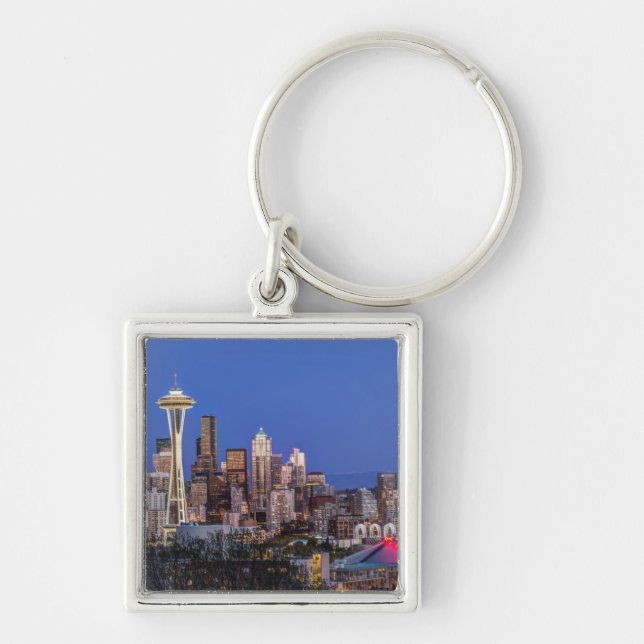 Seattle, Downtown and Mt. Rainier at Twilight Keychain (Front)