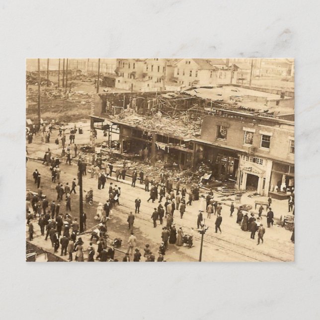 Seattle Fire 1910 Postcard (Front)