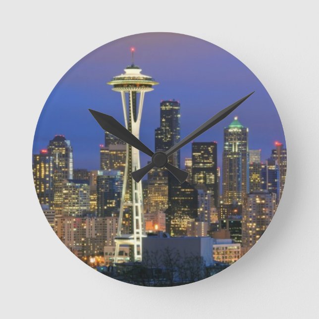 Seattle seen from Kerry Park in Queen Anne Round Clock (Front)