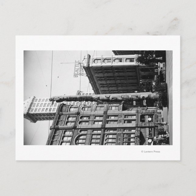 Seattle, WAIndian Totem Pole at Pioneer Square Postcard (Front)