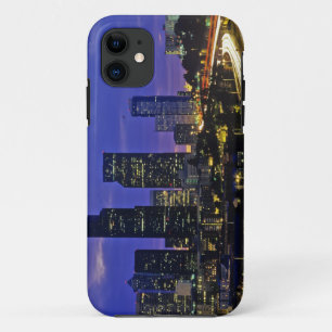Seattle, Washington skyline at night iPhone 11 Case