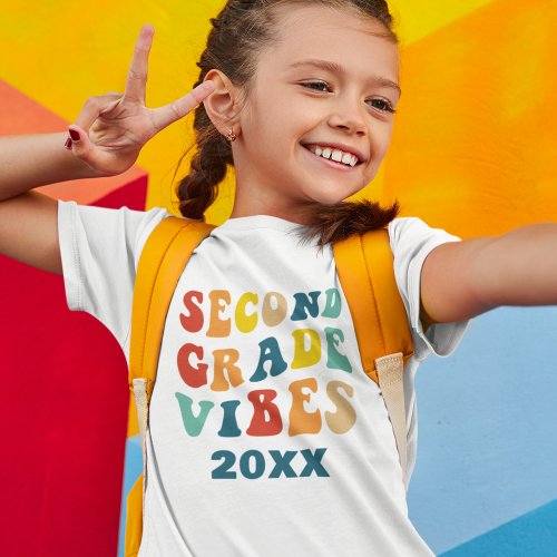 Second Grade vibes back to school retro  T_Shirt