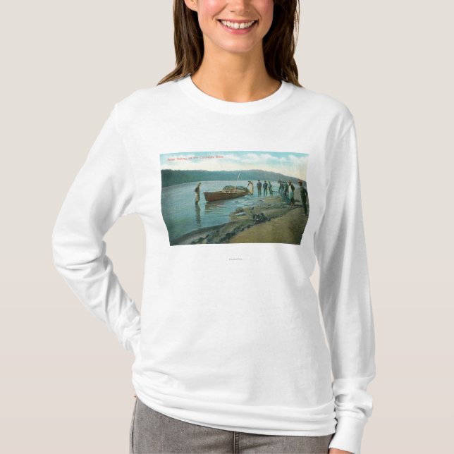 Seine Fishing on the RiverColumbia River, OR T-Shirt (Front)