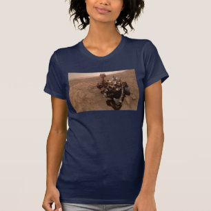 Selfie of Mars Curiosity Red Martian Landscape T-Shirt