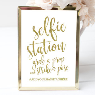 Selfie Station Glitter Gold Affordable Sign Invitation