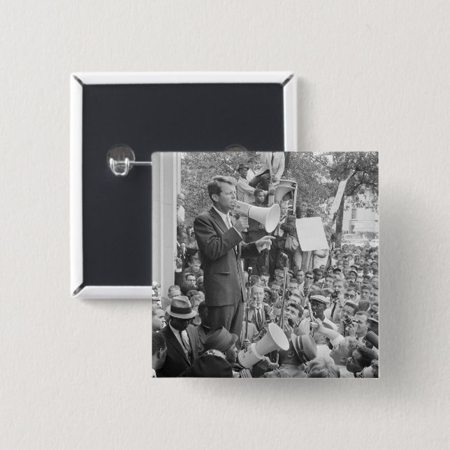 Sen. Robert Kennedy Campaigning for US President   Button (Front & Back)