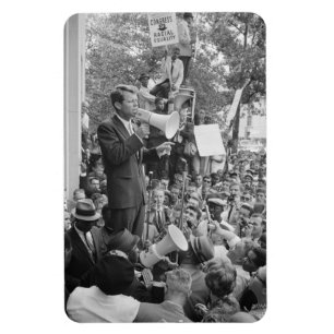 Sen. Robert Kennedy Campaigning for US President   Magnet