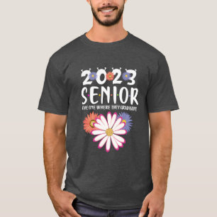 Senior 2023 Graduate Apparel friend T-Shirt