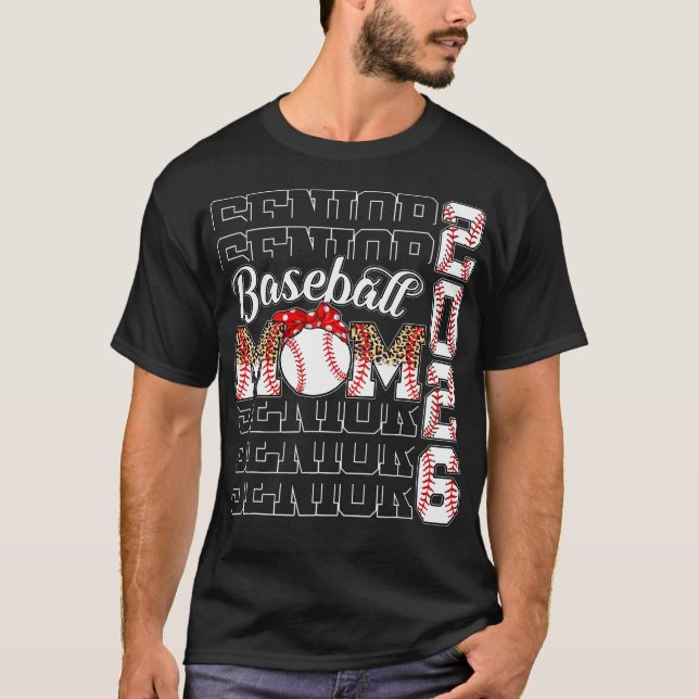 Senior Mom 2026 Baseball Class Of 2026 Graduation T-Shirt (Front)