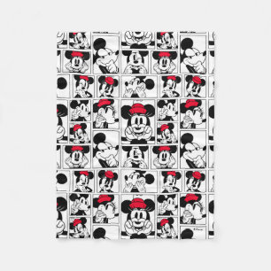 Sensational 6    Square Design Fleece Blanket