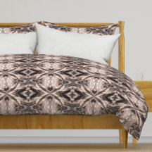 Sepia eye-like geometric M-size pattern