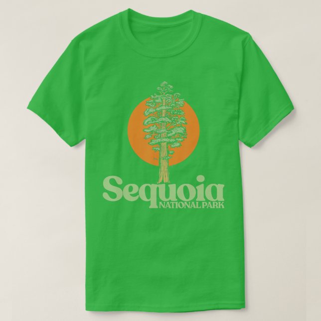 Sequoia National Park General Sherman Tree  T-Shirt (Design Front)