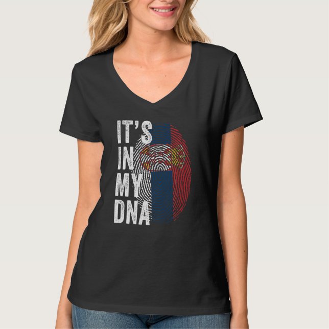 Serbia It's In My DNA Cute Serb Fingerprint Serbia T-Shirt (Front)