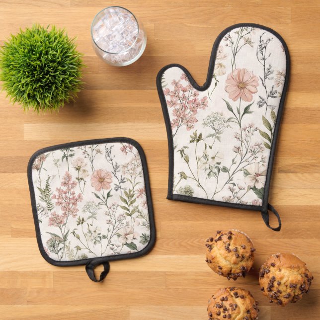 Serene Petals Oven Mitt & Pot Holder Set (Top Down)