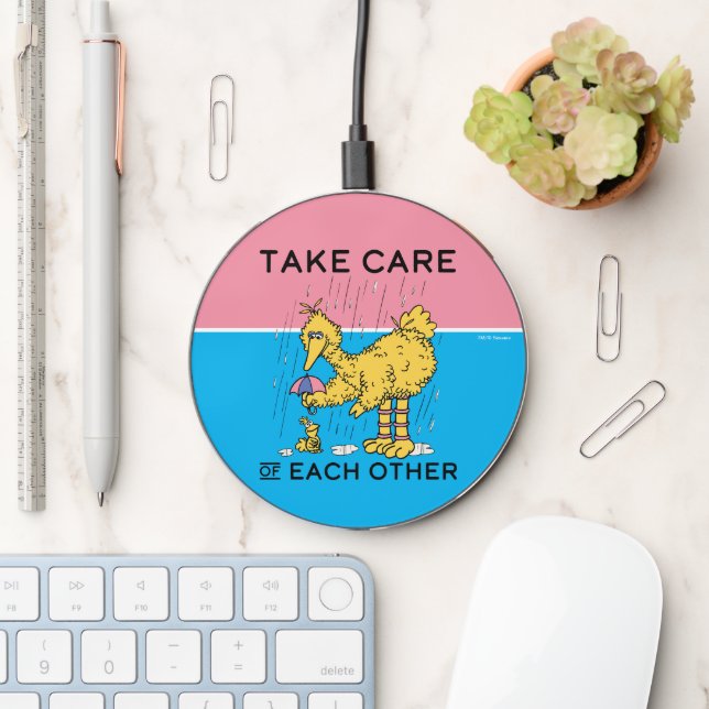 Sesame Street | Big Bird Take Care of Each Other Wireless Charger (Desk)