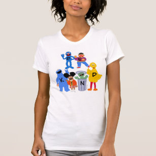 Sesame Street Characters   Be Kind - Sign Language T-Shirt