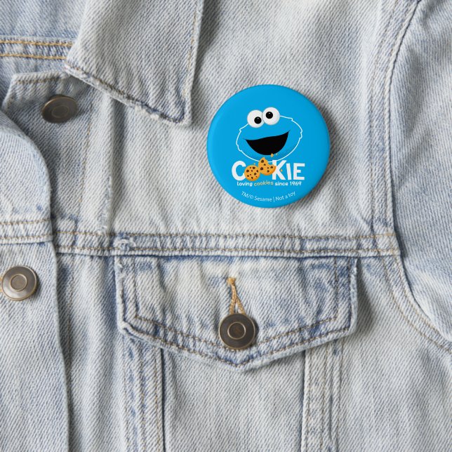 Sesame Street | Cookie Monster Loving Cookies Button (In Situ)