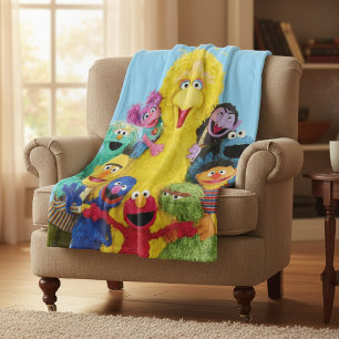 Sesame Street Fun Colorful Pals Portrait Fleece Blanket