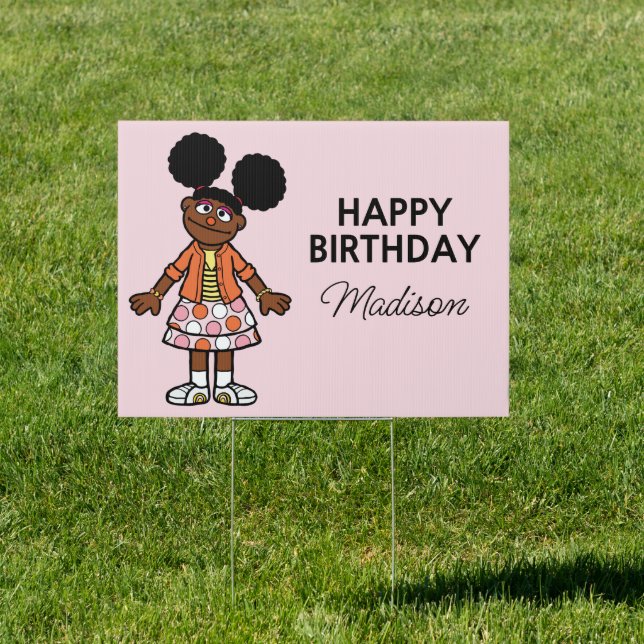 Sesame Street | Gabrielle Happy Birthday Sign (Insitu)