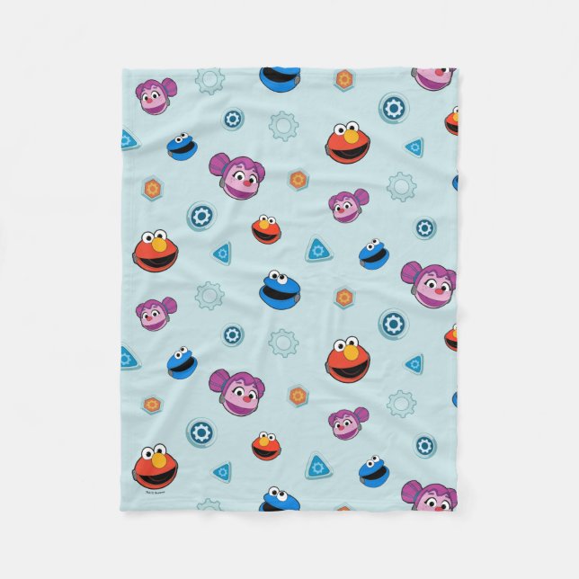 Sesame Street | Mecha Builders Faces Pattern Fleece Blanket (Front)