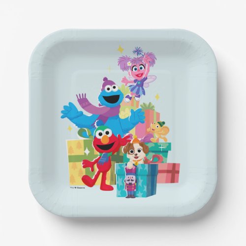 Sesame Street Pals and Presents Paper Plates