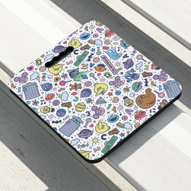 Sesame Street | Sesame Pals Doodle Pattern Seat Cushion (In Situ)