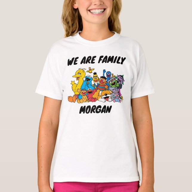 Sesame Street | Sesame Pals | Family Name T-Shirt (Front)