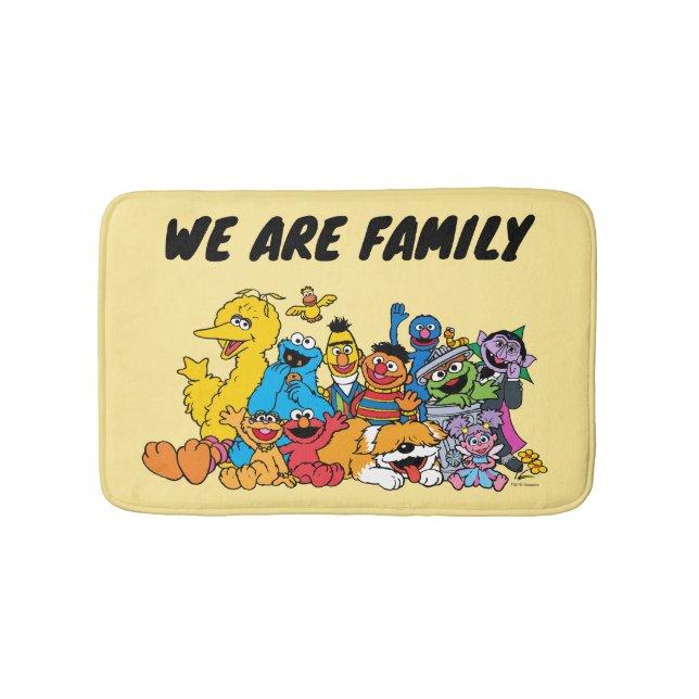 Sesame Street | Sesame Pals Group Portrait Bath Mat (Front)