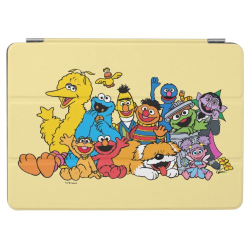 Sesame Street  Sesame Pals Group Portrait iPad Air Cover