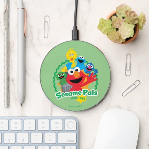 Sesame Street  Sesame Pals Since 1969 Wireless Charger