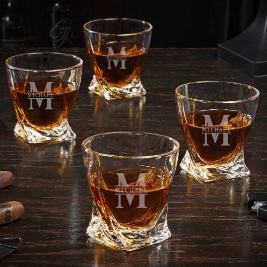 Set Of 4 Beautiful Twist Whiskey Glasses (Front)